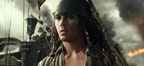 哈尔威船长视频,无畏海难的英雄传奇