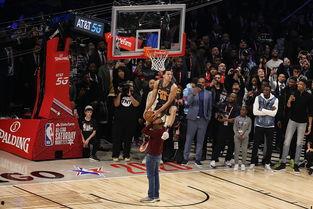 nba灌篮大赛视频,空中飞人演绎扣篮盛宴